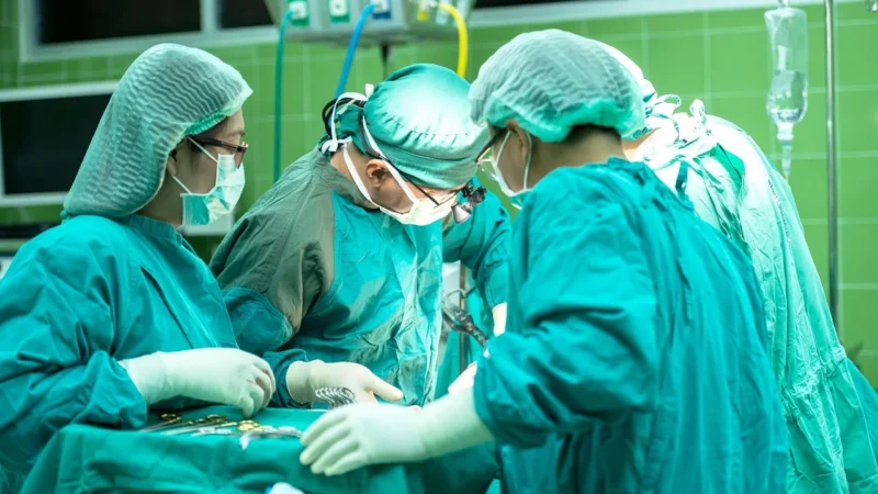 Idealne łóżko rehabilitacyjne w Warszawie — przewodnik po wypożyczalniach sprzętu medycznego